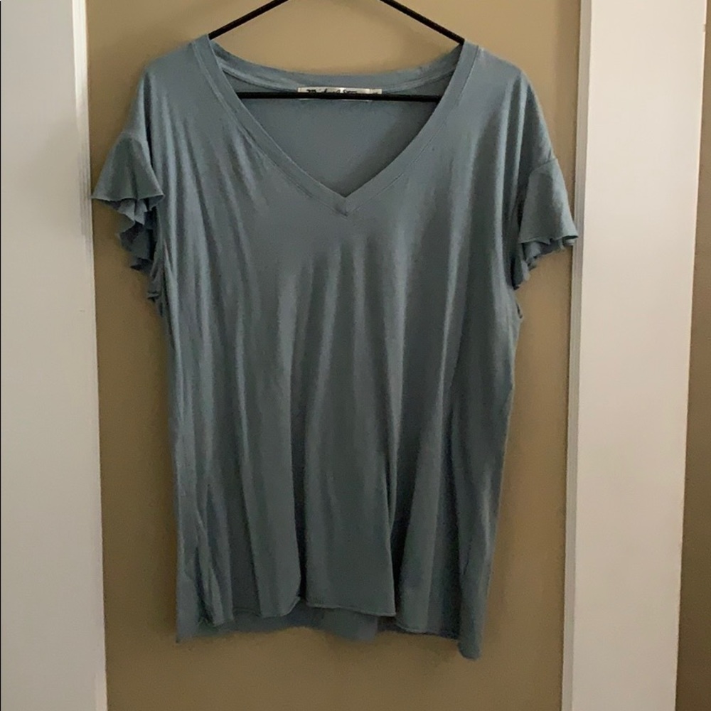 Michael Stars blue tee!